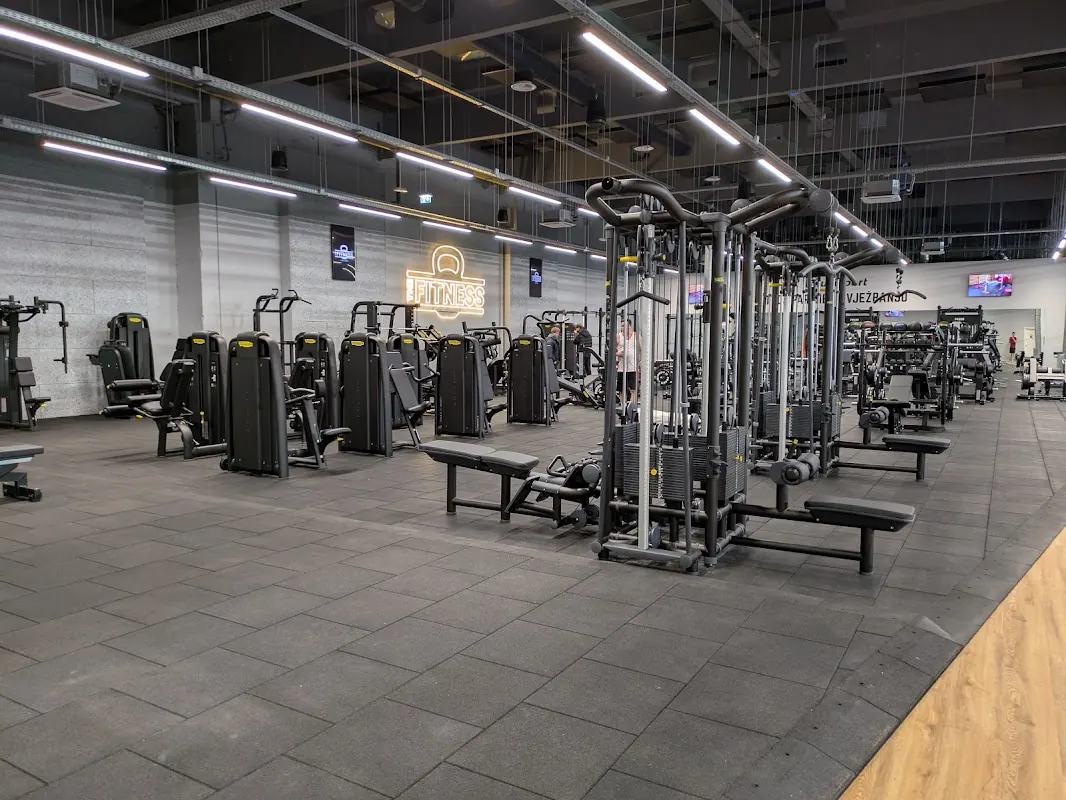 padel teren zagreb - THE Fitness & Padel Hala